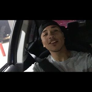 Meet your Posher, Joshua